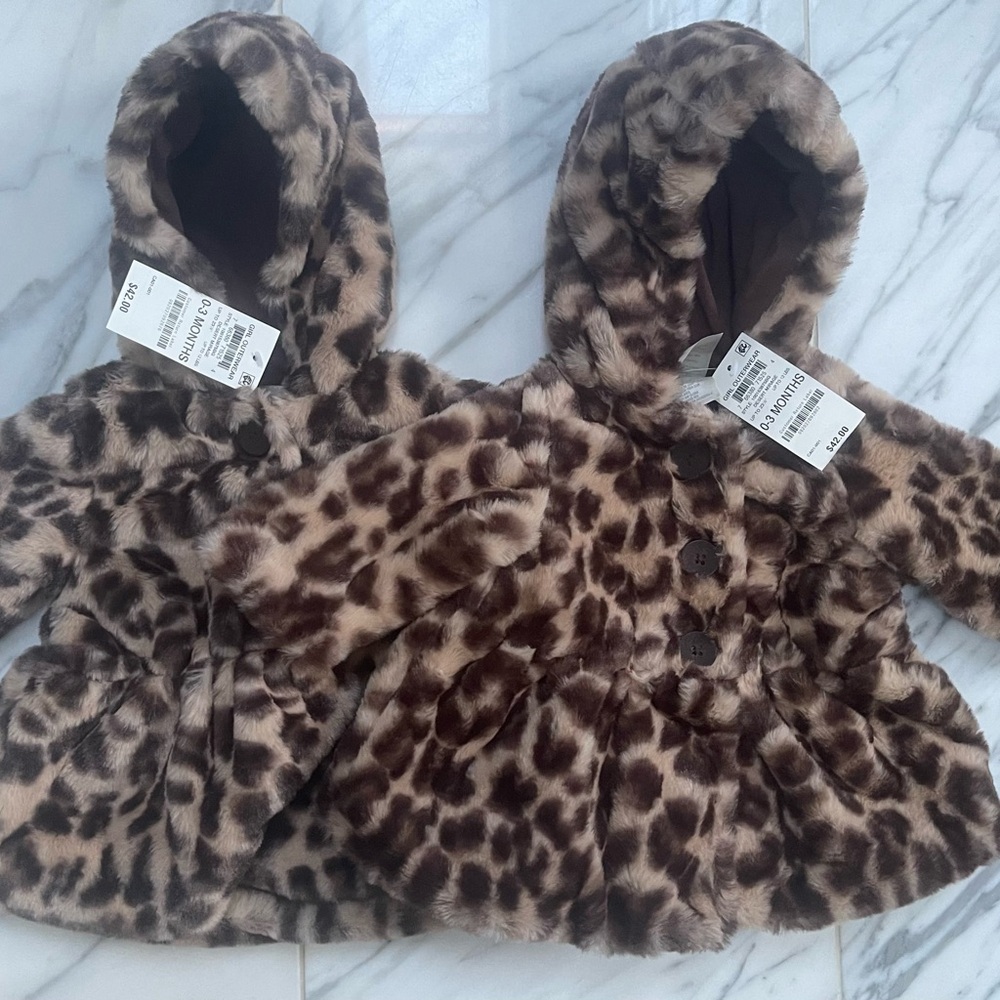LEOPARD FAUX FUR BABY OUTERWEAR , YOUR TWINS WILL LOOK ADORABLE AND STAY WARM❣️